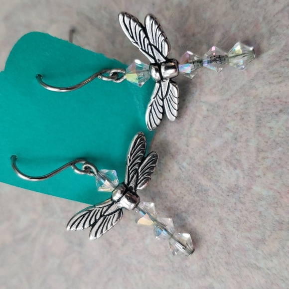 SWAROVSKI crystal Destine dragonfly earrings - Picture 3 of 3